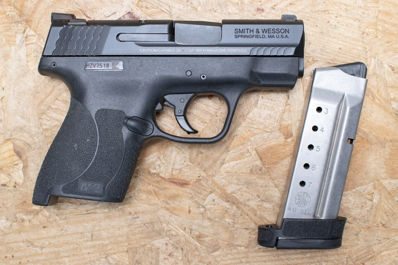 SMITH AND WESSON M&P40 Shield M2.0 40 S&W Police Trade-In Pistol with Extended Mag (Fair Condition)